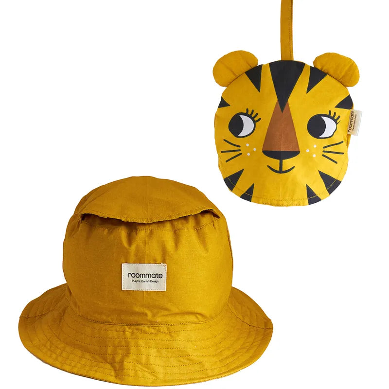 Roommate Bucket Hat Tiger