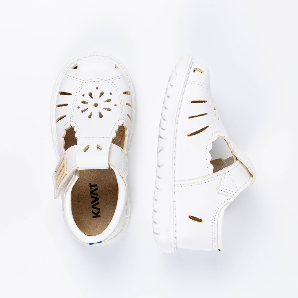 Kavat Sandaler Blombacka XC White