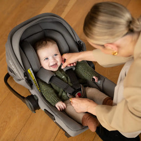 Nuna PIPA URBN Babyskydd Med Isofix Granite