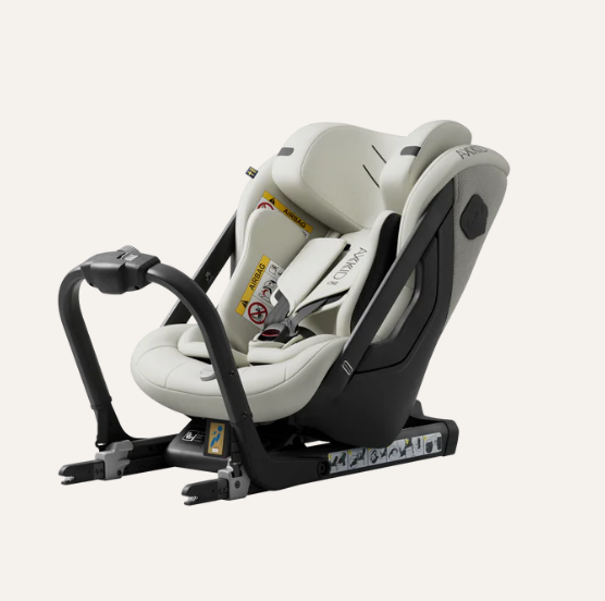 Axkid One+ 3  Bilbarnstol Beachgrass Beige