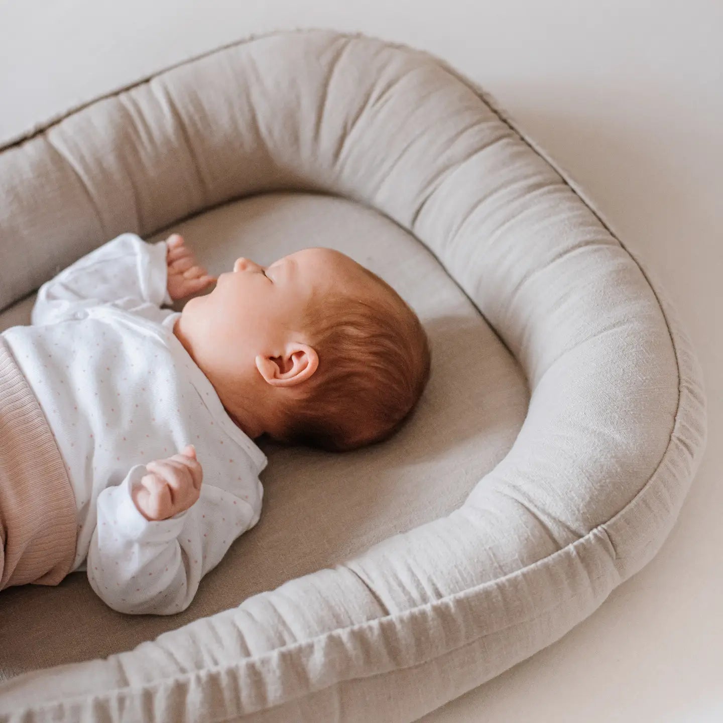 Babyly Babynest Linne Beige