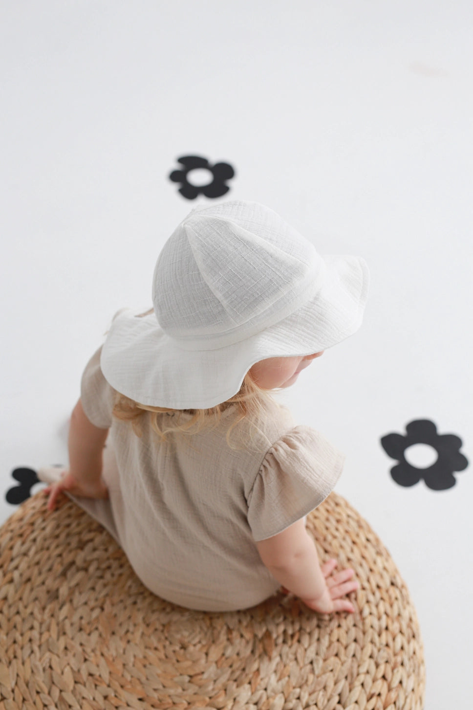 Babyly Solhatt Muslin Vit